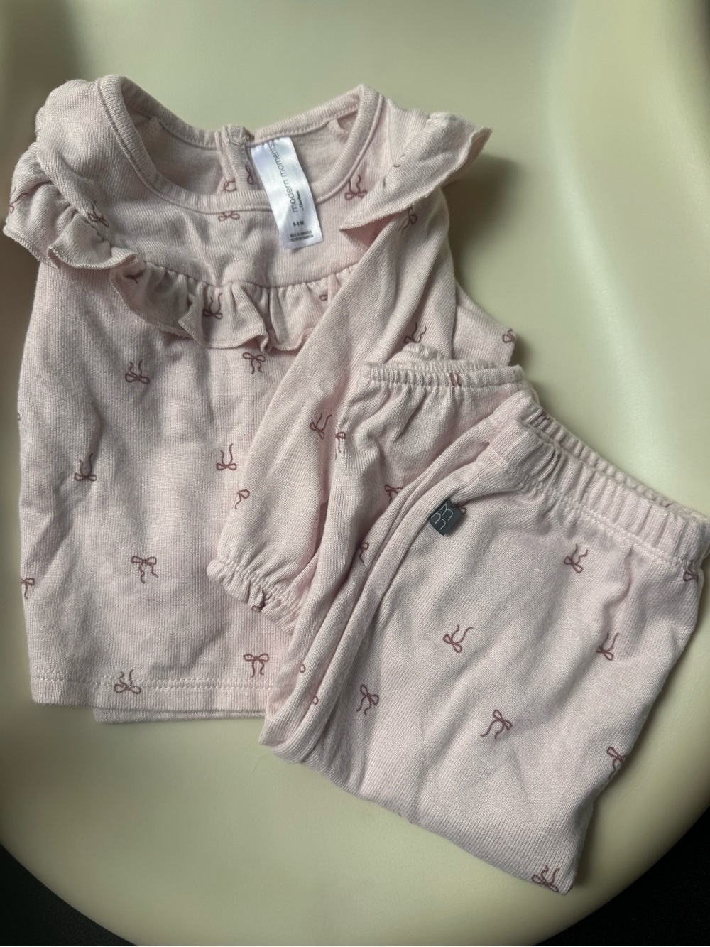 Long-Sleeve Baby Girls Bow-Print Set in Pale Pink